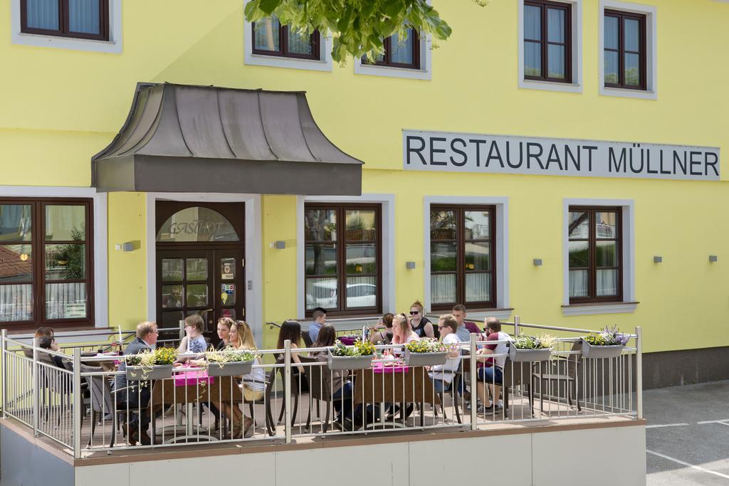 Hotel Restaurant Müllner Marz Exterior foto